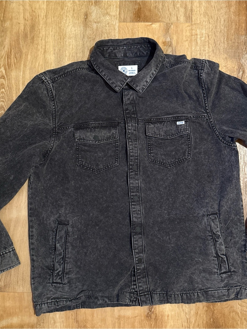 Hurley Men acid wash black emo grunge Jean Jacket Size L Distressed Rocker Skate